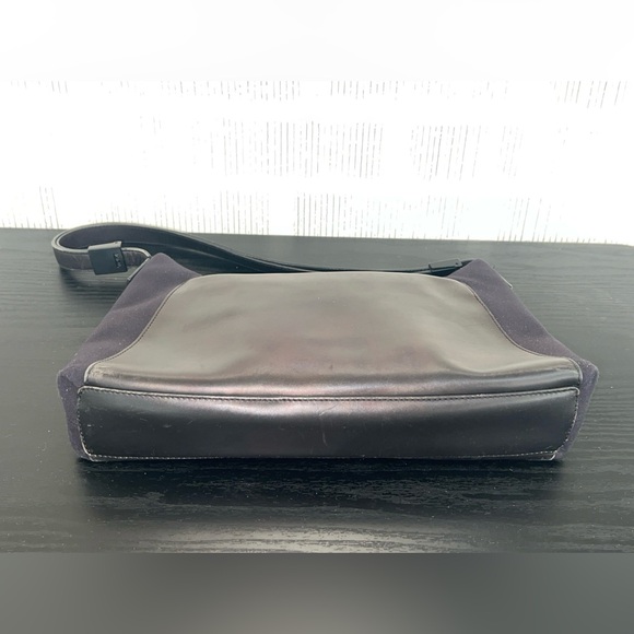 TUMI Nylon/Leather Shoulder Bag - Picture 8 of 13